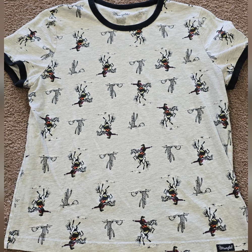 Wrangler Western Graphic Tee with Black Trim